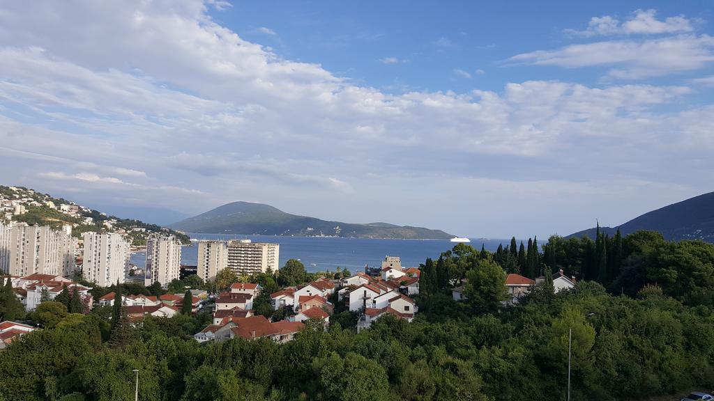 Apartments La Dolce Vita Херцег Нови Екстериор снимка