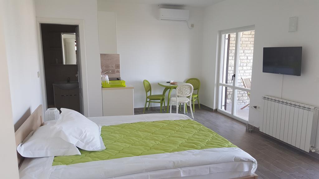 Apartments La Dolce Vita Херцег Нови Екстериор снимка