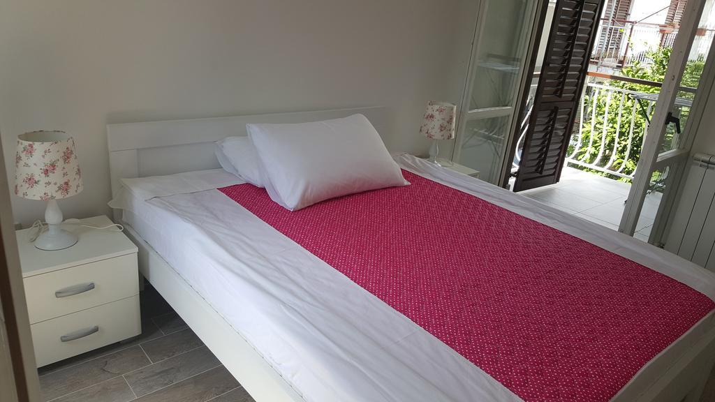 Apartments La Dolce Vita Херцег Нови Екстериор снимка
