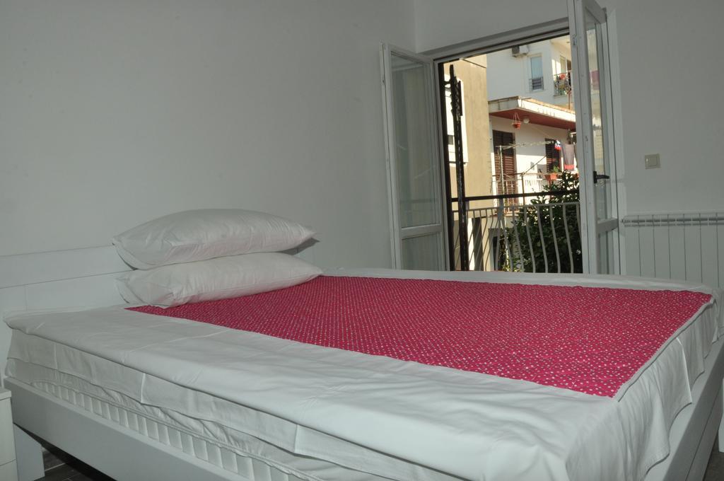Apartments La Dolce Vita Херцег Нови Екстериор снимка
