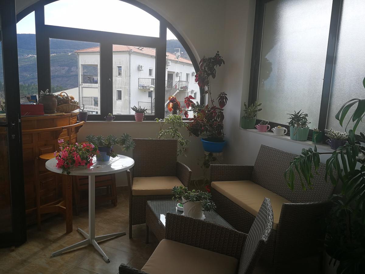 Apartments La Dolce Vita Херцег Нови Екстериор снимка